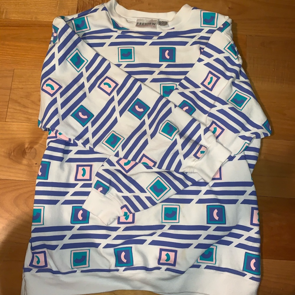Retro crew neck